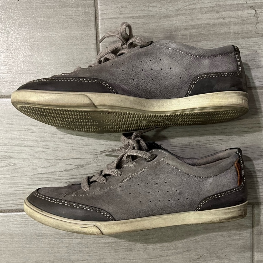 Ecco sneakers sz. 39 (7.5M) in grey/brown color